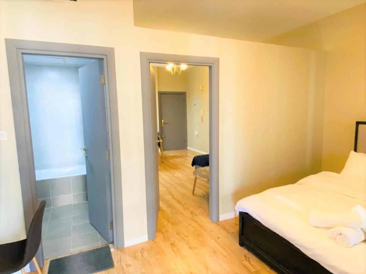 Royal Manor- Marina Diamond 2 Apartment Dubai Ngoại thất bức ảnh